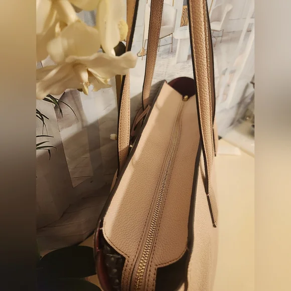 Kate Spade Light Blush Pink Tote. New Without Tags. Beautiful Big Tote! - Picture 11 of 16